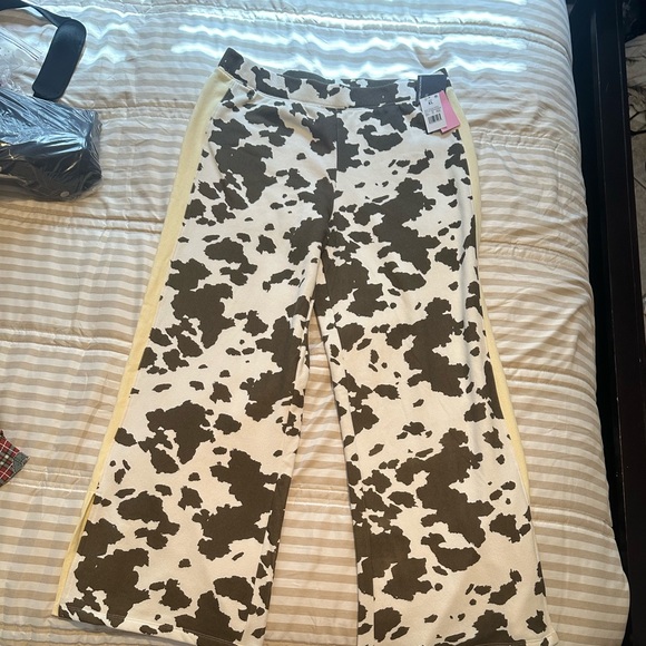 Grayson Threads Cow Print Wide-Leg Pull On Pants Womens Size XL - Picture 2 of 12